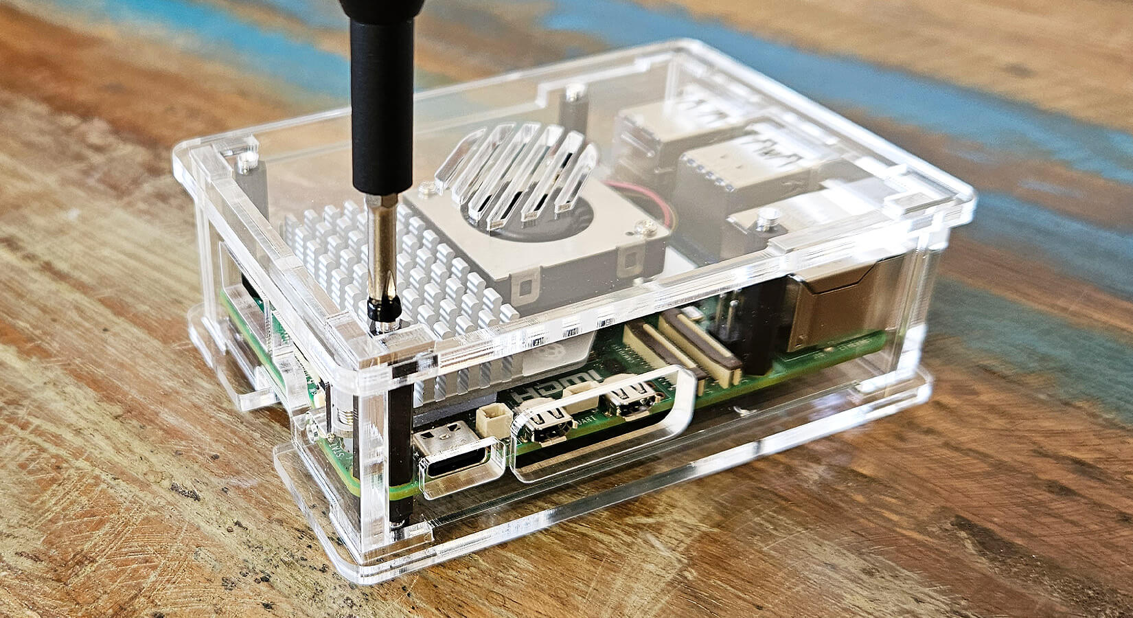 Assembly Guide for the Raspberry Pi 5 Active Cooler Case