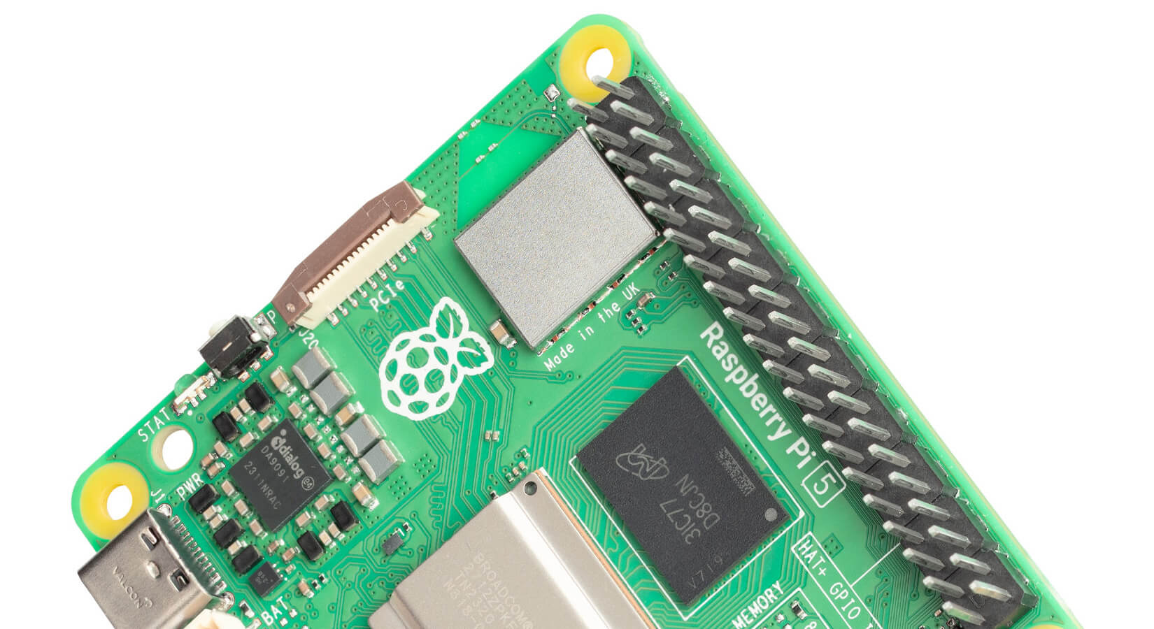 Raspberry Pi 5 Review: A New Standard for Makers (Updated)