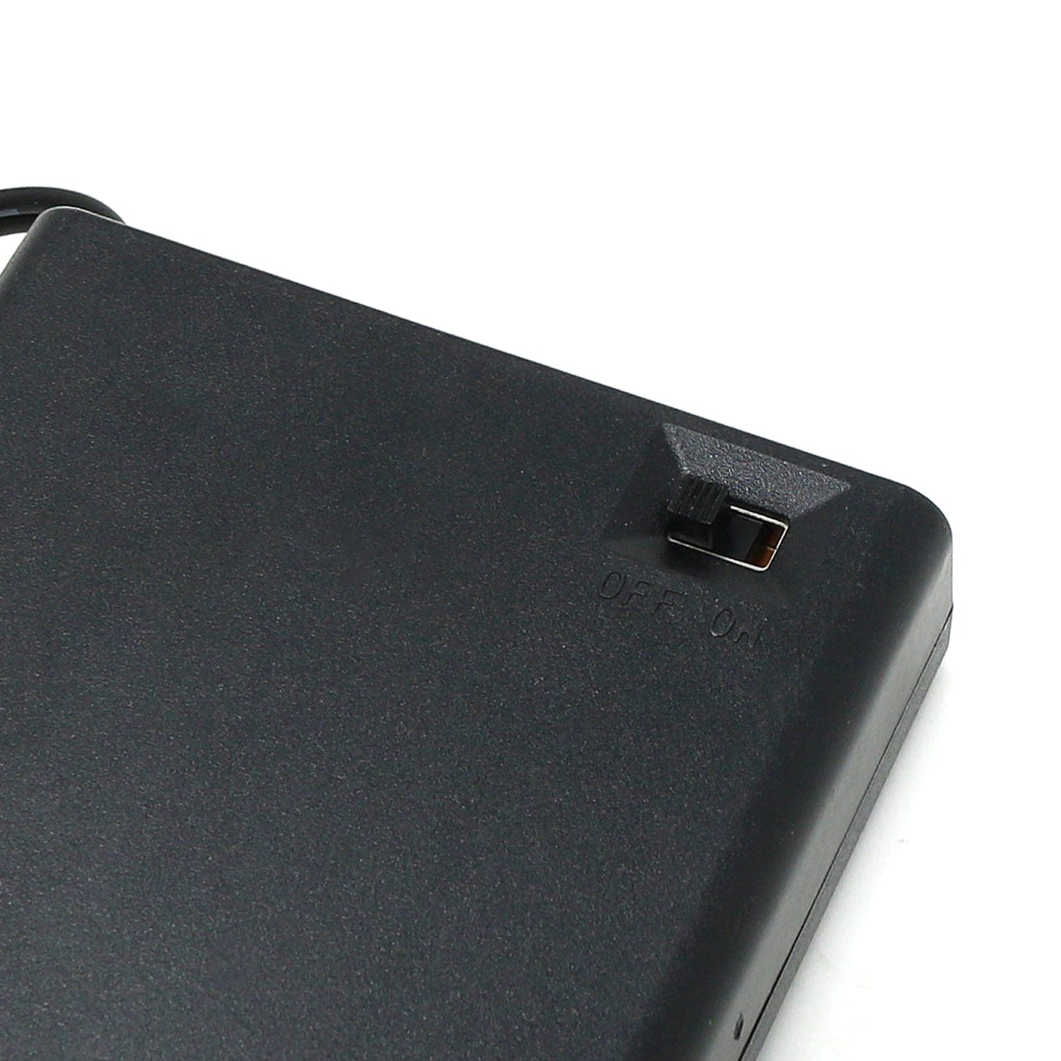 8 x AA battery holder with 5.5mm/2.1mm Plug and On/Off Switch by The Pi Hut - The Pi Hut
