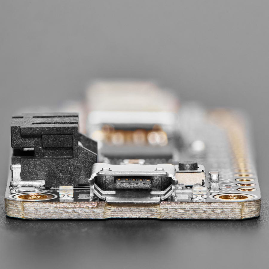 Adafruit Feather 32u4 Bluefruit LE by Adafruit - The Pi Hut