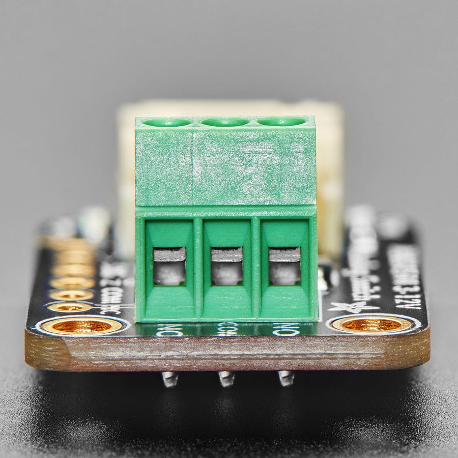 Adafruit STEMMA Analog SPDT Switch - MAX4544 12V - JST PH 2mm by Adafruit - The Pi Hut