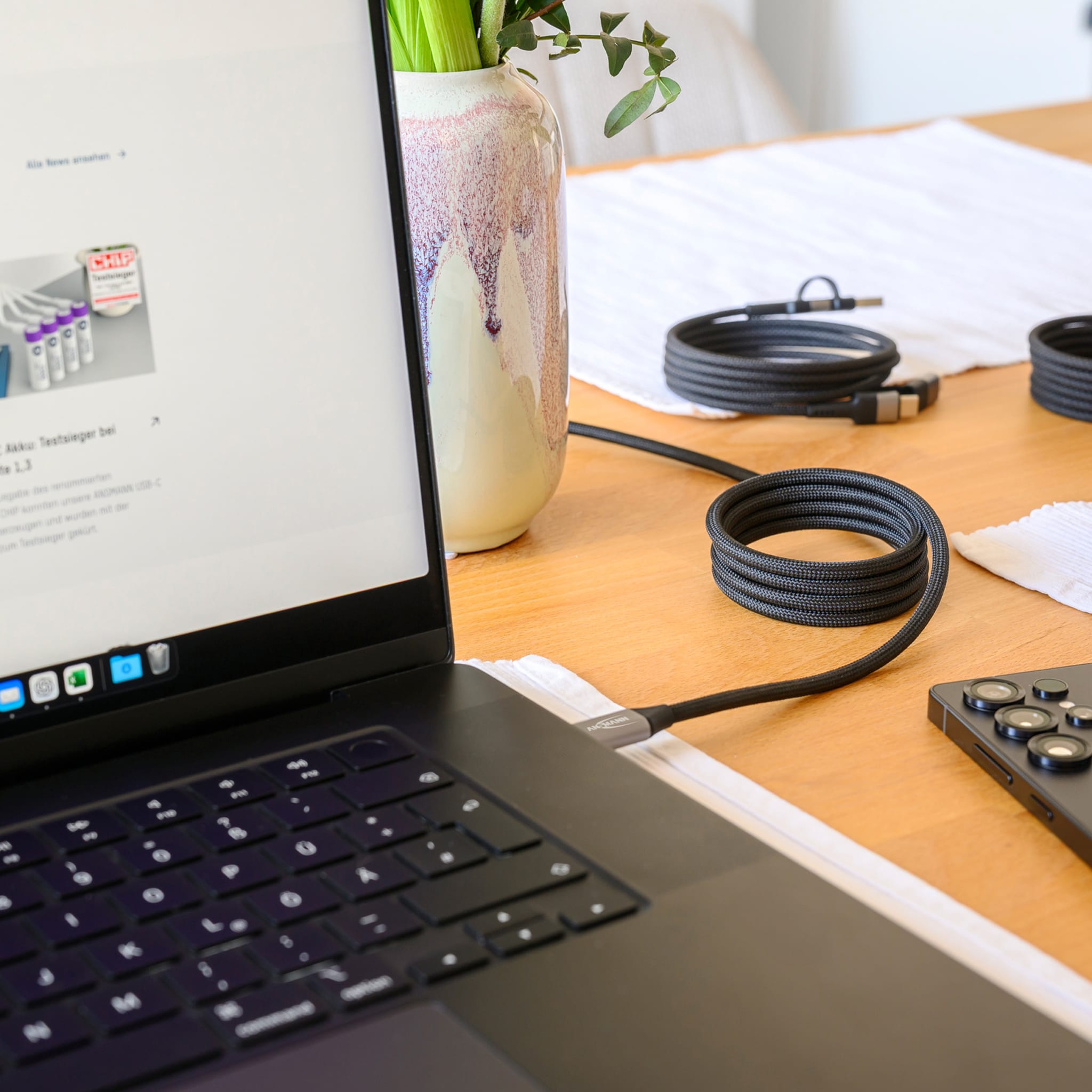 ANSMANN Magnetic USB-C to USB-C Cable - 120cm by ANSMANN - The Pi Hut