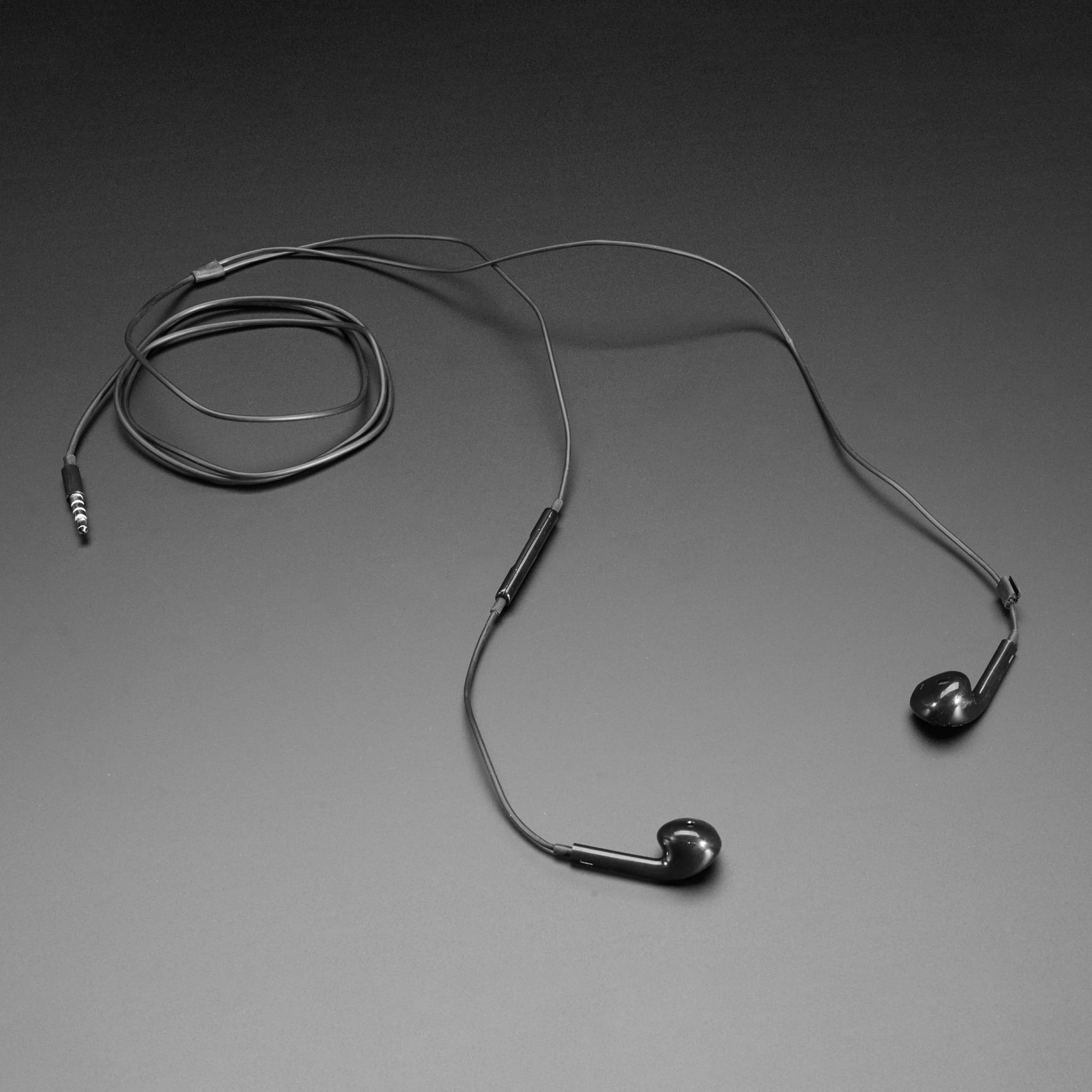 Cell-phone TRRS Headset - Earbud Headphones w/ Microphone by Adafruit - The Pi Hut