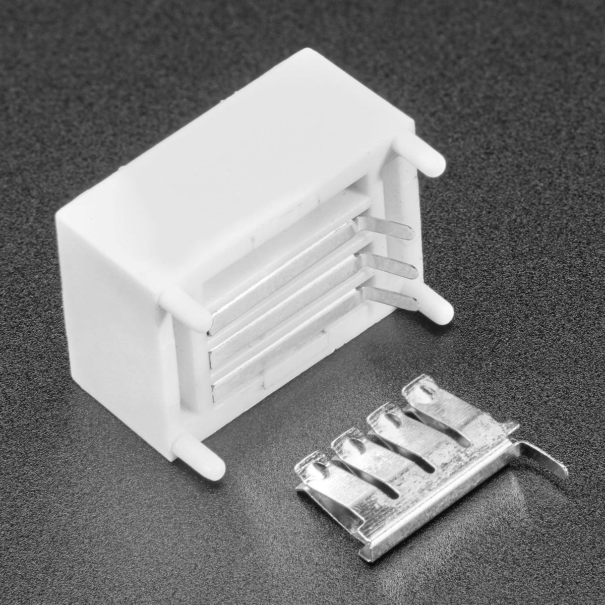 Mini Solderless Breadboard - 4x4 Points by Adafruit - The Pi Hut