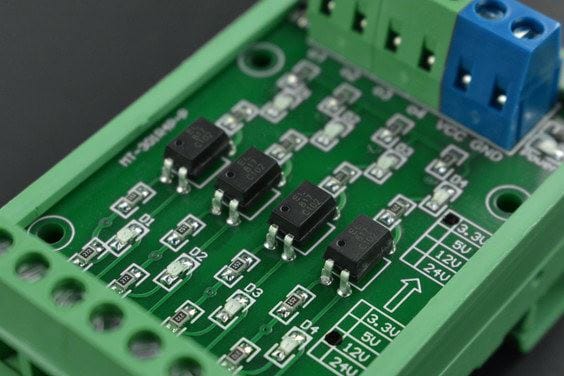 4-Channel Level Converter (12V to 3.3V) - The Pi Hut