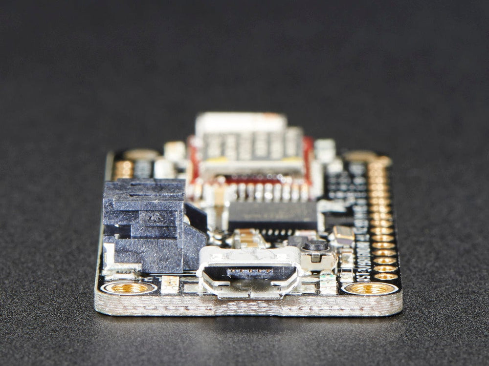 Adafruit Feather M0 Bluefruit LE by Adafruit - The Pi Hut