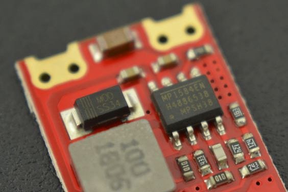 DC-DC Buck-Mode Power Module (8~28V to 5V 1.6A) by DFRobot - The Pi Hut