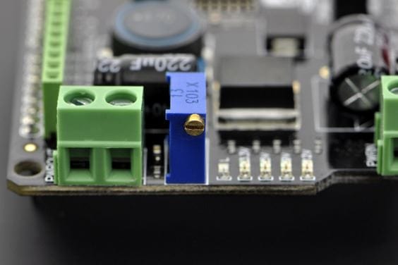 Power Shield for Arduino by DFRobot - The Pi Hut