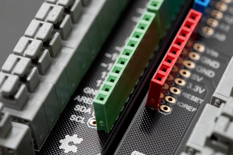 Screwless Terminal Shield For Arduino by DFRobot - The Pi Hut