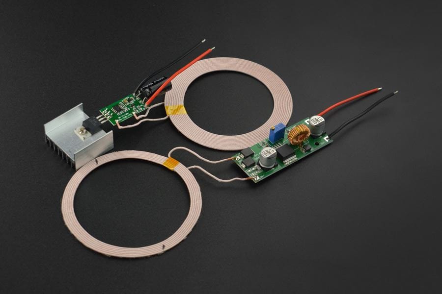 Wireless Charging Module 5V/5A by DFRobot - The Pi Hut