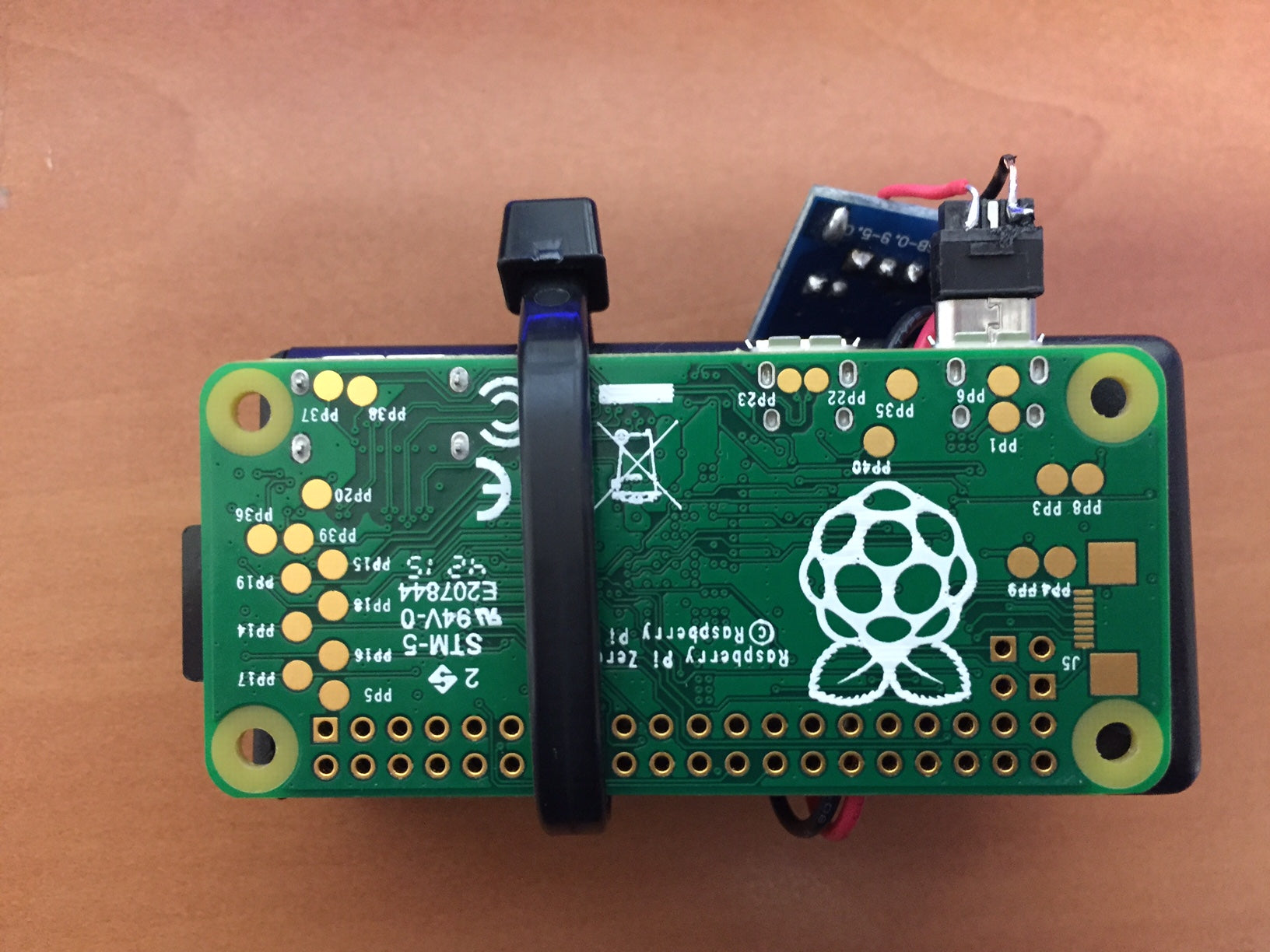 Running a Raspberry Pi Zero from an AA Battery Pack