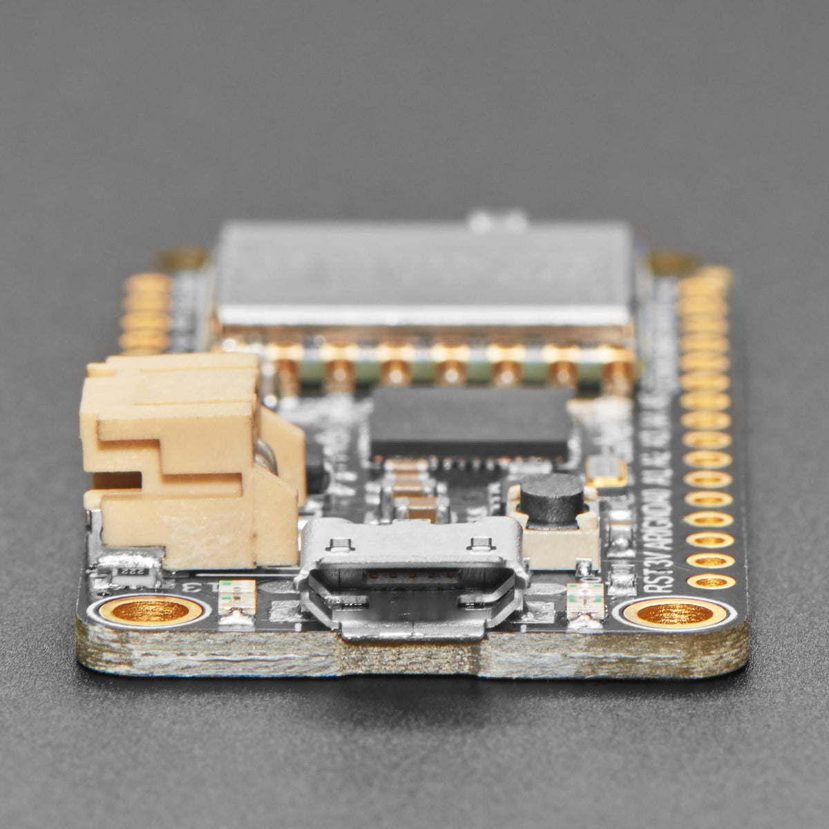 Adafruit Feather M0 with RFM95 LoRa Radio - 900MHz (RadioFruit) by Adafruit - The Pi Hut