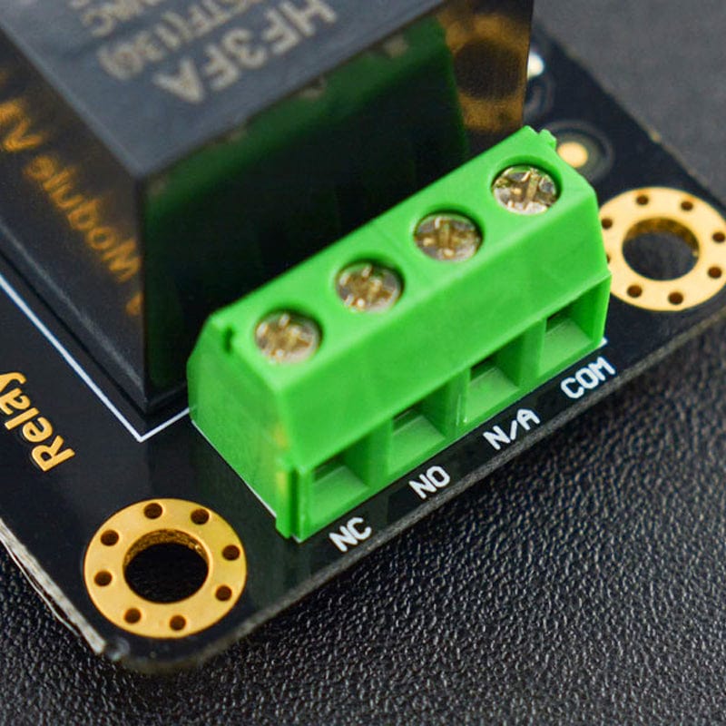 Gravity: Digital 5A Relay Module - The Pi Hut