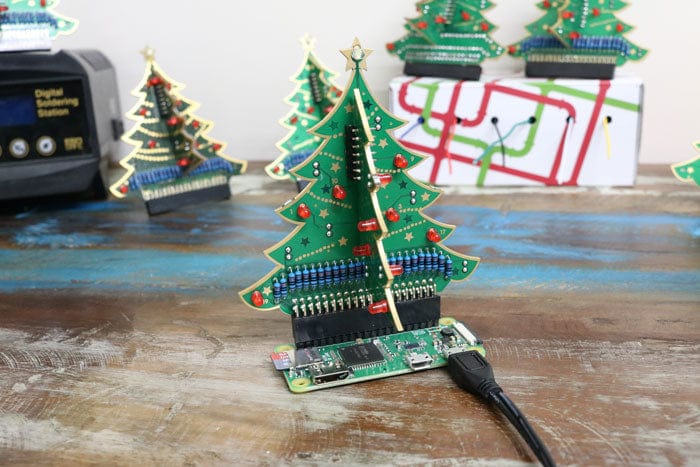 3D Xmas Tree for Raspberry Pi - The Pi Hut