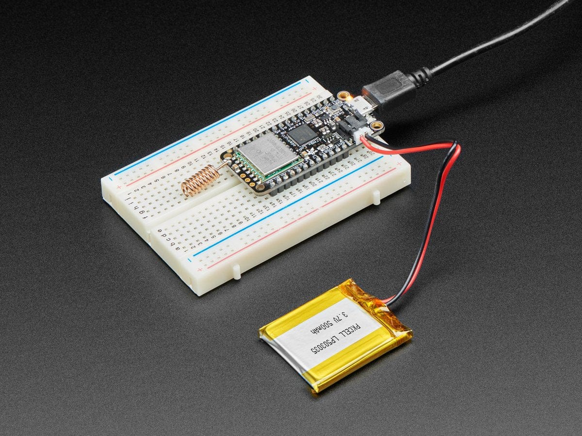 Adafruit Feather M0 with RFM95 LoRa Radio - 900MHz - The Pi Hut