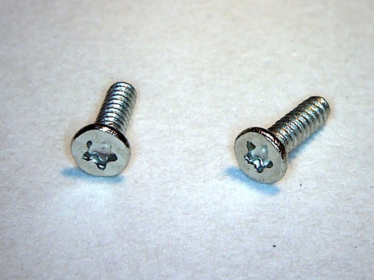 iPhone 4/4S Bottom Screw Replacement - Pentalobe 2 per pack - The Pi Hut