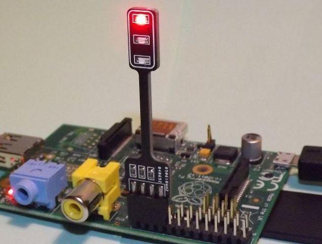 Pi-Stop Educational Traffic Light for Raspberry Pi - The Pi Hut