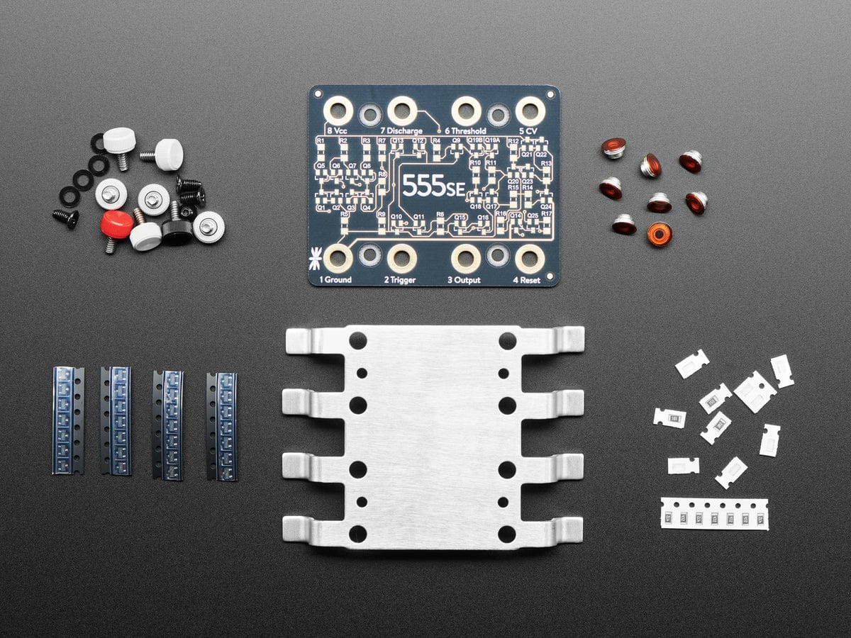 "Three Fives" 555SE Discrete Timer SMT Soldering Kit - The Pi Hut